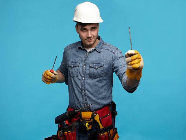 Handy Man electrical maintenance and installation